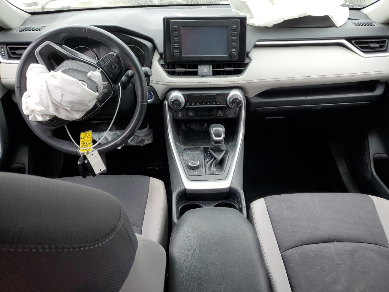 2019 Toyota Rav4 Xle VIN: JTMRWRFV9KJ020581 Lot: 85390265