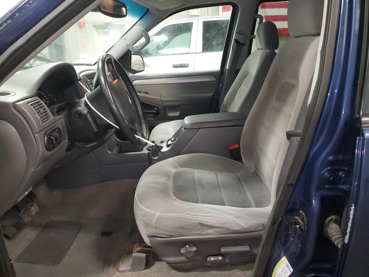 2004 Ford Explorer Xlt VIN: 1FMZU73W24ZA67295 Lot: 82449255