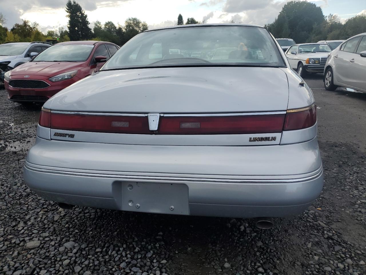 1995 Lincoln Mark Viii Base VIN: 1LNLM91V1SY661567 Lot: 81997845