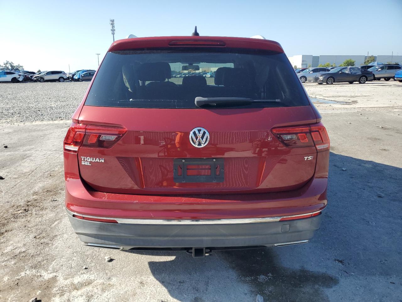 2018 Volkswagen Tiguan Se VIN: 3VV3B7AXXJM015729 Lot: 84735795