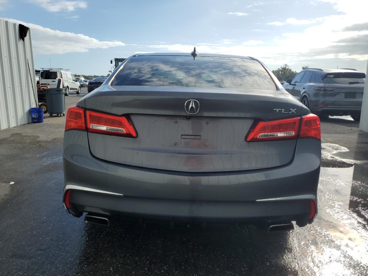 2018 Acura Tlx Tech VIN: 19UUB2F56JA001709 Lot: 85547565