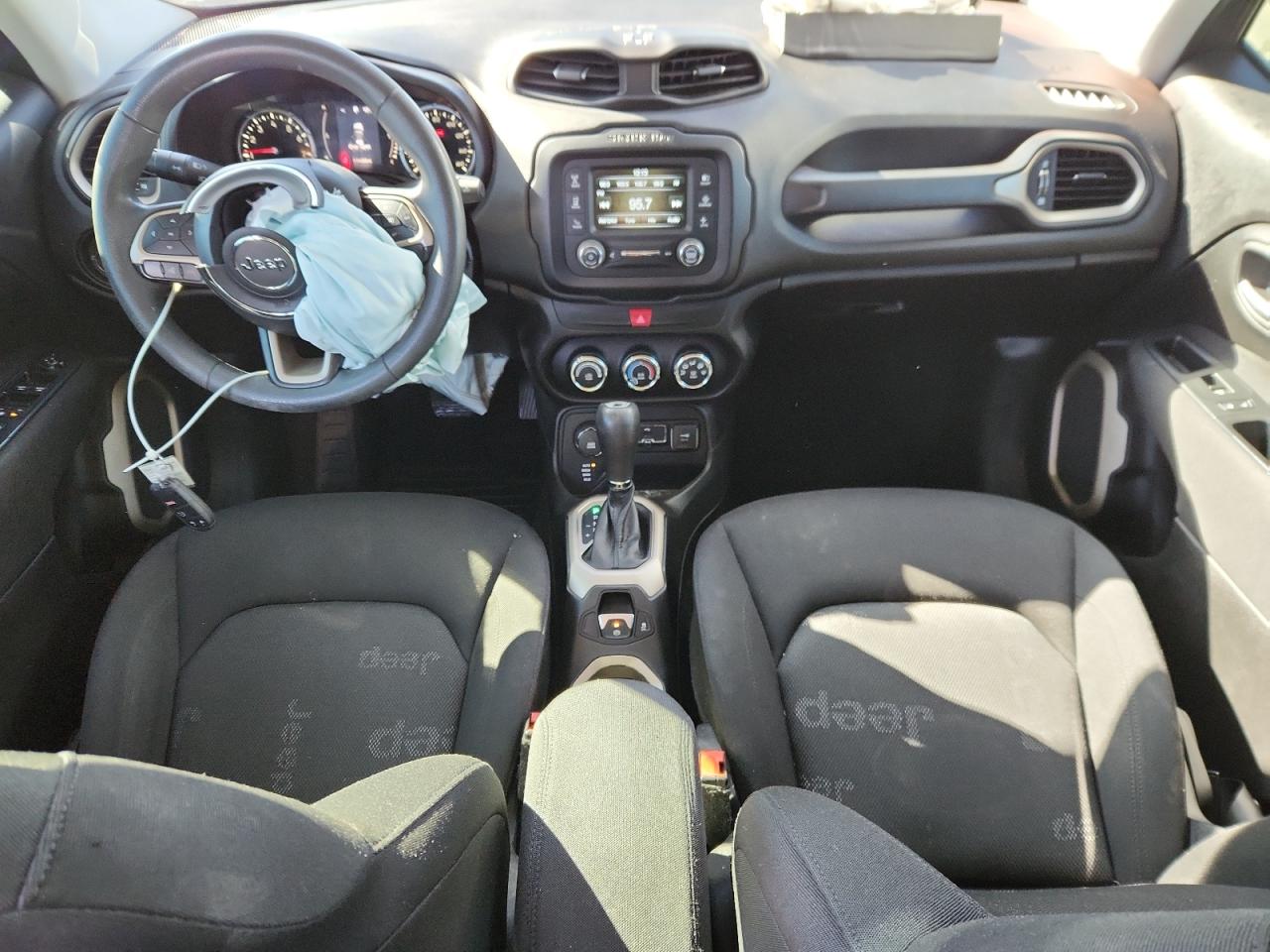 2016 Jeep Renegade Sport VIN: ZACCJBAT4GPD30775 Lot: 90510875