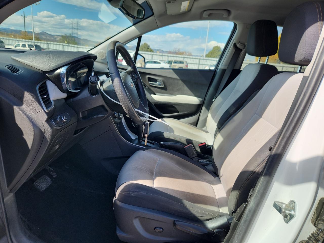 2017 Chevrolet Trax 1Lt VIN: 3GNCJLSB1HL142809 Lot: 89681245