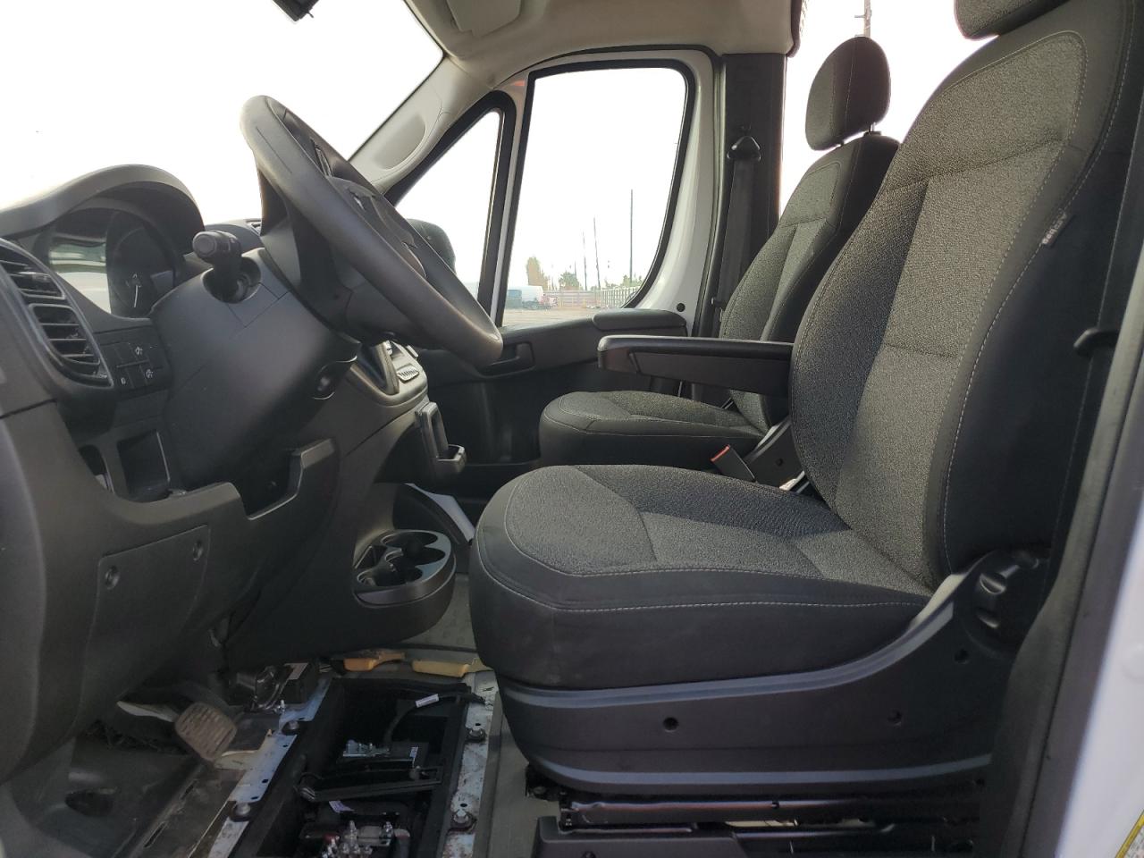 2024 Ram Promaster 2500 2500 High VIN: 3C6LRVDG4RE132908 Lot: 85829795