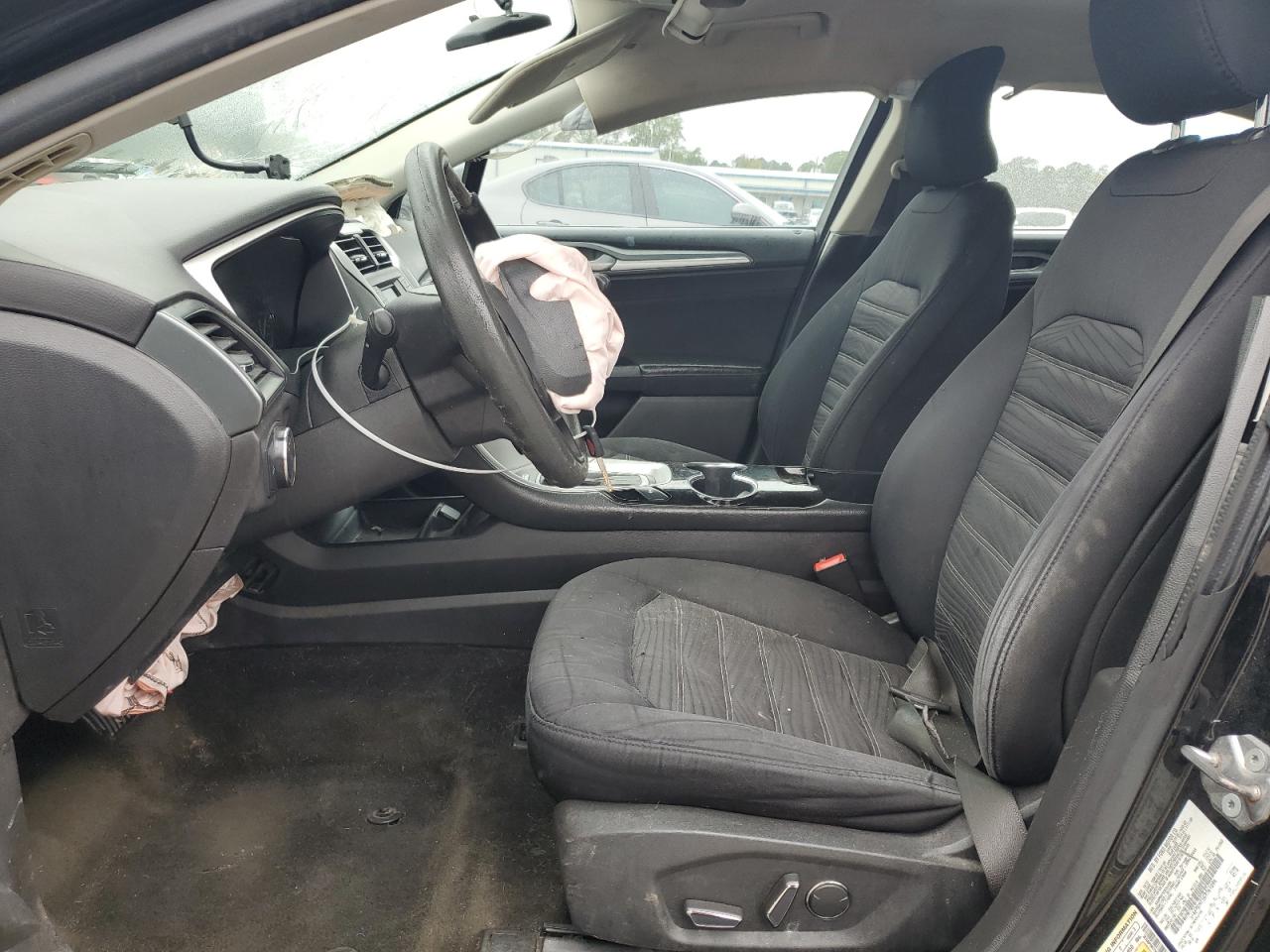 2016 Ford Fusion Se VIN: 3FA6P0H75GR261096 Lot: 89847015