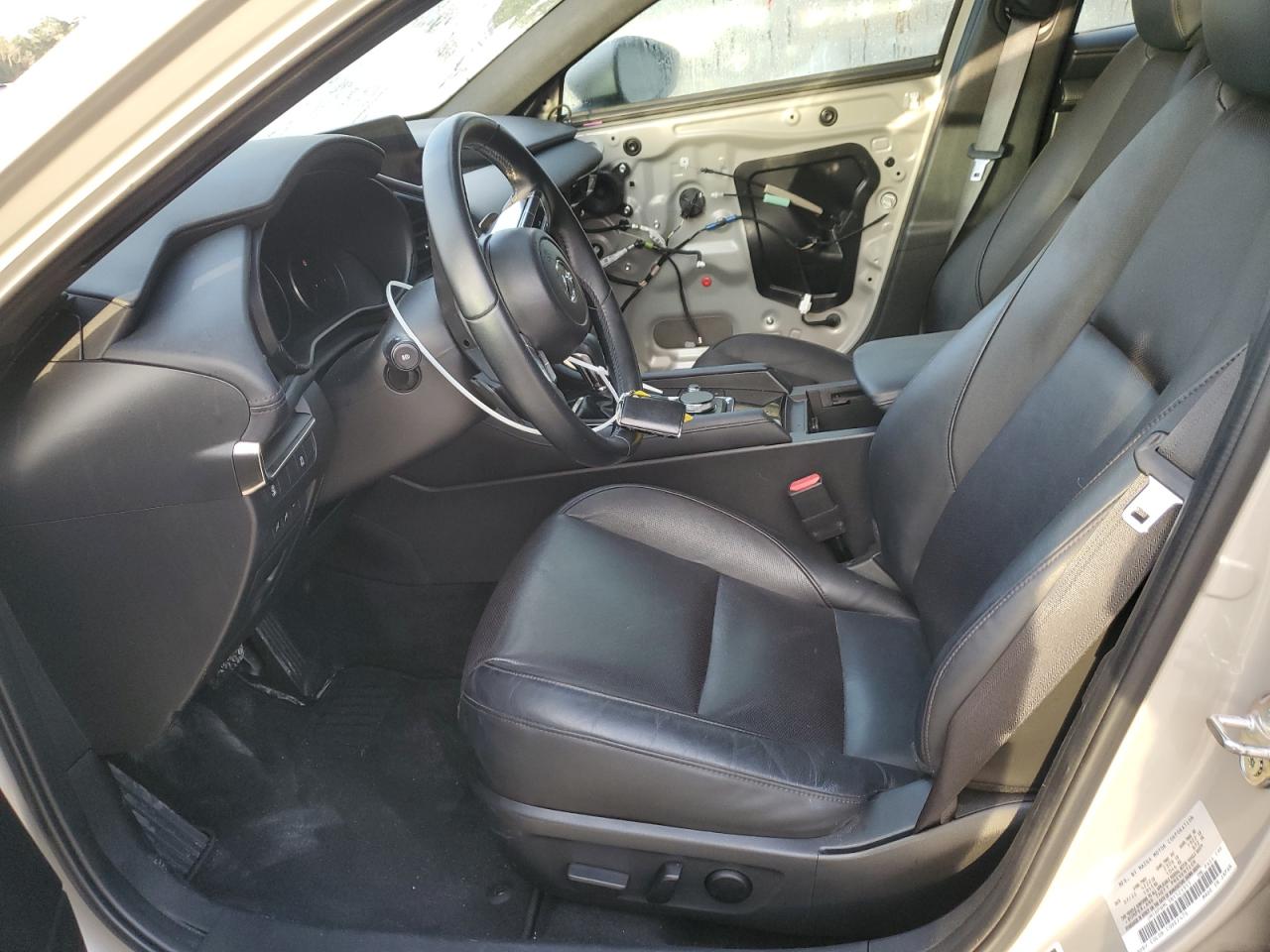 2022 Mazda 3 Premium VIN: JM1BPBML3N1521915 Lot: 90221925