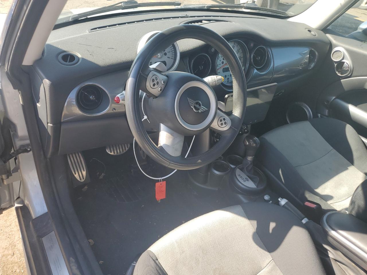 2006 Mini Cooper S VIN: WMWRE33586TJ37385 Lot: 86484315