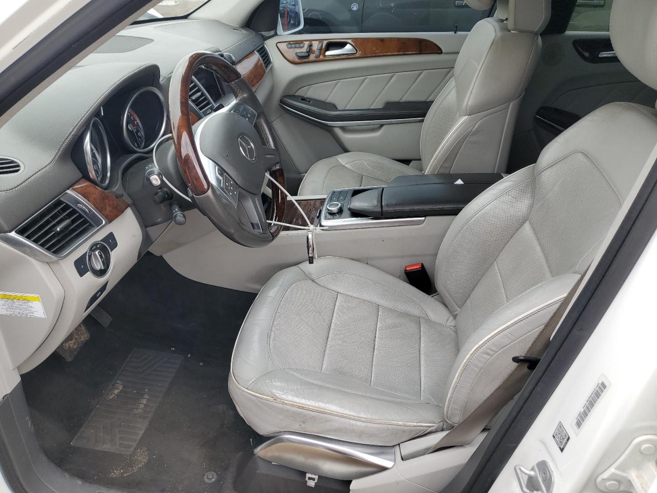 2014 Mercedes-Benz Gl 550 4Matic VIN: 4JGDF7DE4EA325665 Lot: 85601365