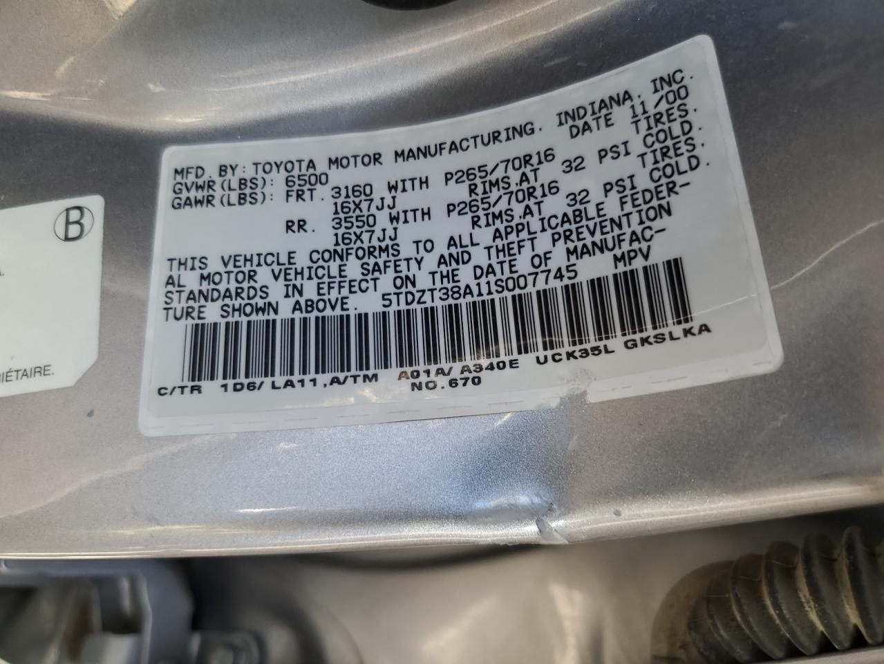 2001 Toyota Sequoia Limited VIN: 5TDZT38A11S007745 Lot: 81980815