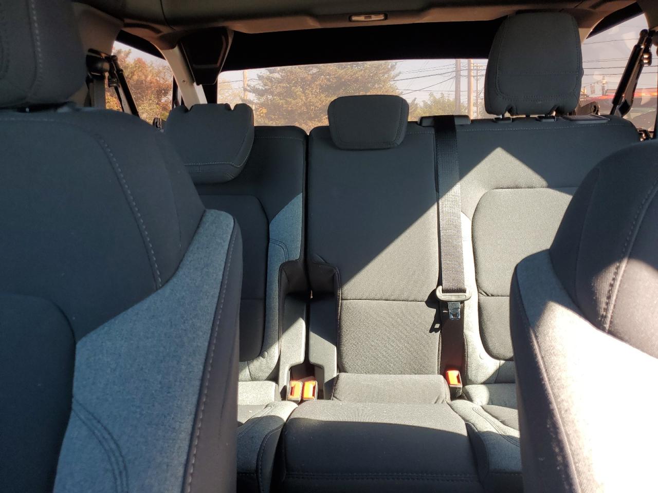 2022 Ford Bronco Base VIN: 1FMDE5BH6NLB72697 Lot: 85388465