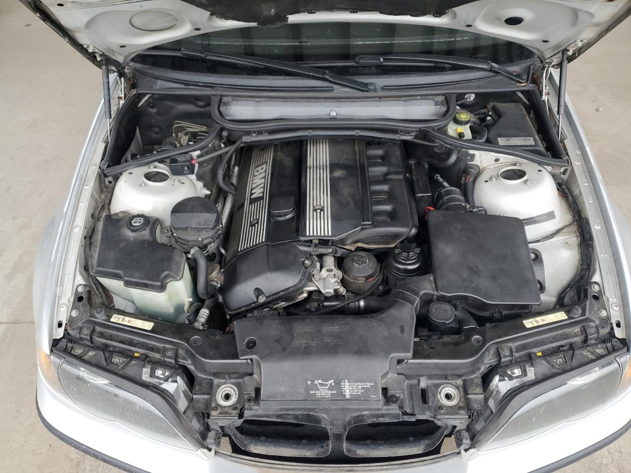 2005 BMW 325 Xi VIN: WBAEU33465PF63059 Lot: 82245405