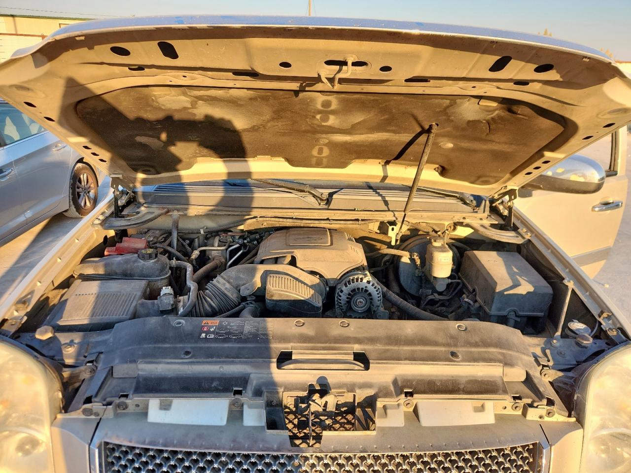 2011 GMC Yukon Xl C1500 Slt VIN: 1GKS1KE01BR354493 Lot: 82407645