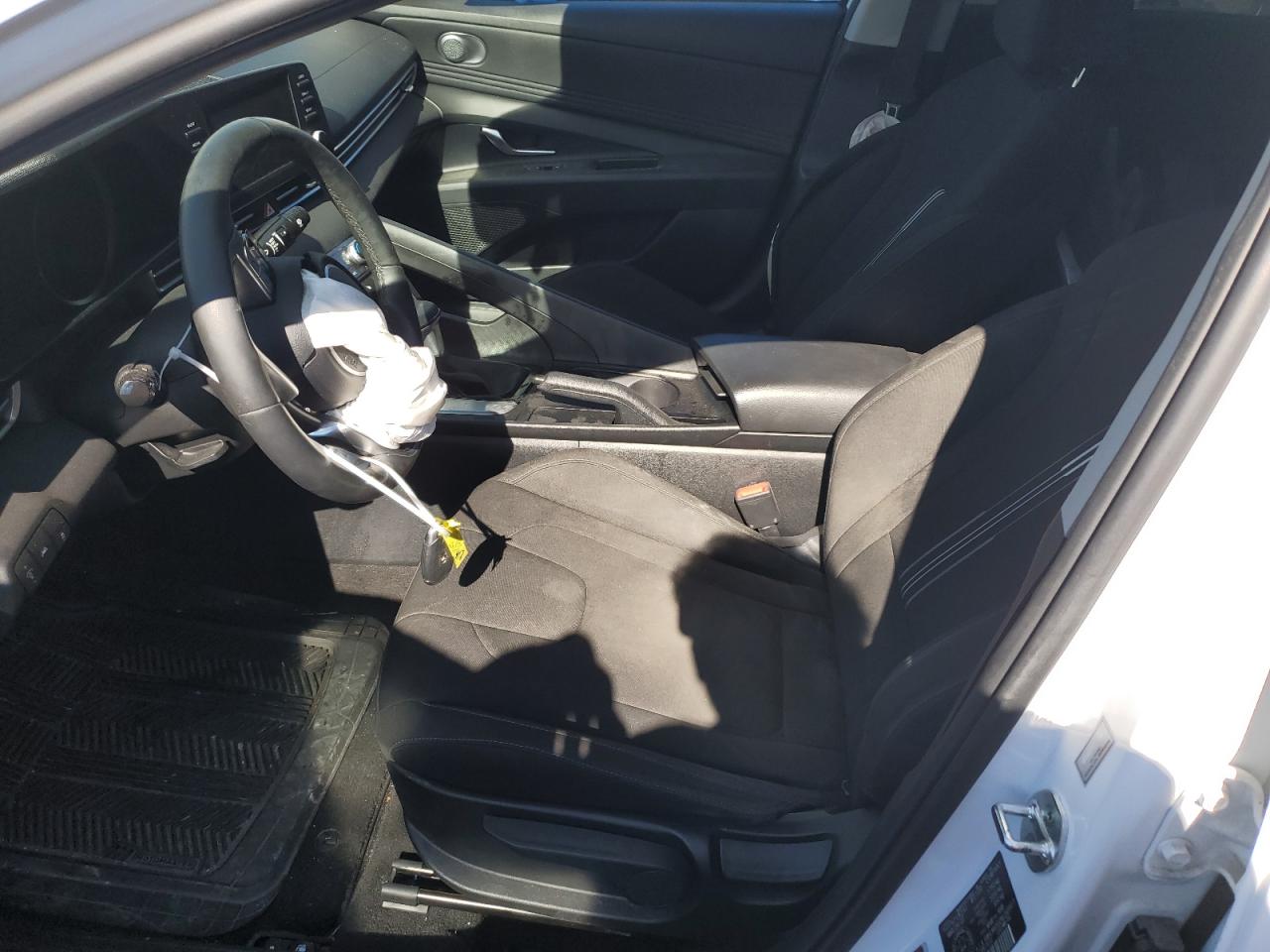 2022 Hyundai Elantra Sel VIN: KMHLM4AG0NU345917 Lot: 84372565