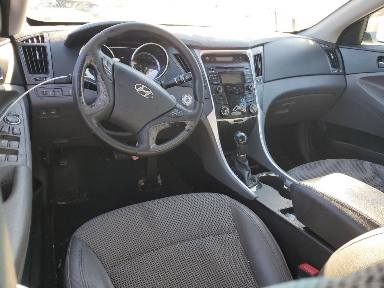 2012 Hyundai Sonata Se VIN: 5NPEC4AC5CH328230 Lot: 82292555