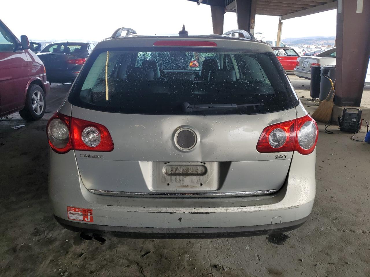 2010 Volkswagen Passat Komfort VIN: WVWXM9AN3AE070405 Lot: 81954425