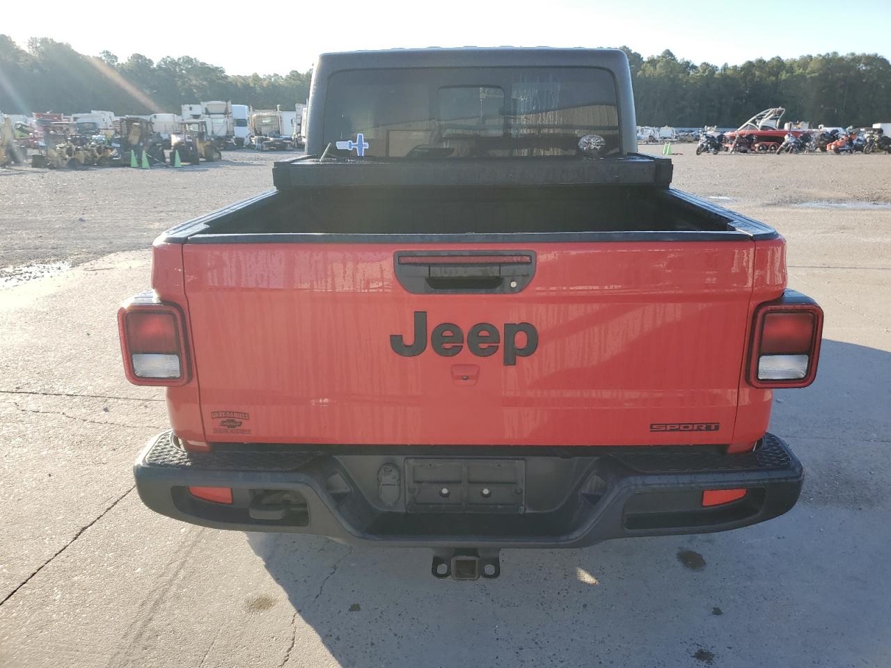 2020 Jeep Gladiator Sport VIN: 1C6HJTAG9LL122184 Lot: 86983325
