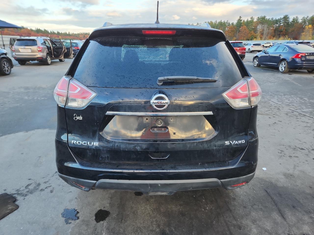 2015 Nissan Rogue S VIN: KNMAT2MV1FP521113 Lot: 89825155