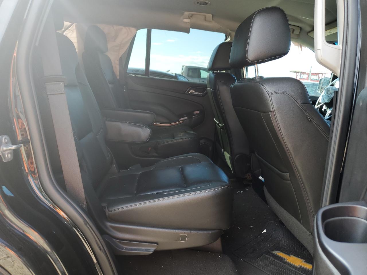 2019 Chevrolet Tahoe C1500 Lt VIN: 1GNSCBKC0KR226872 Lot: 85933525