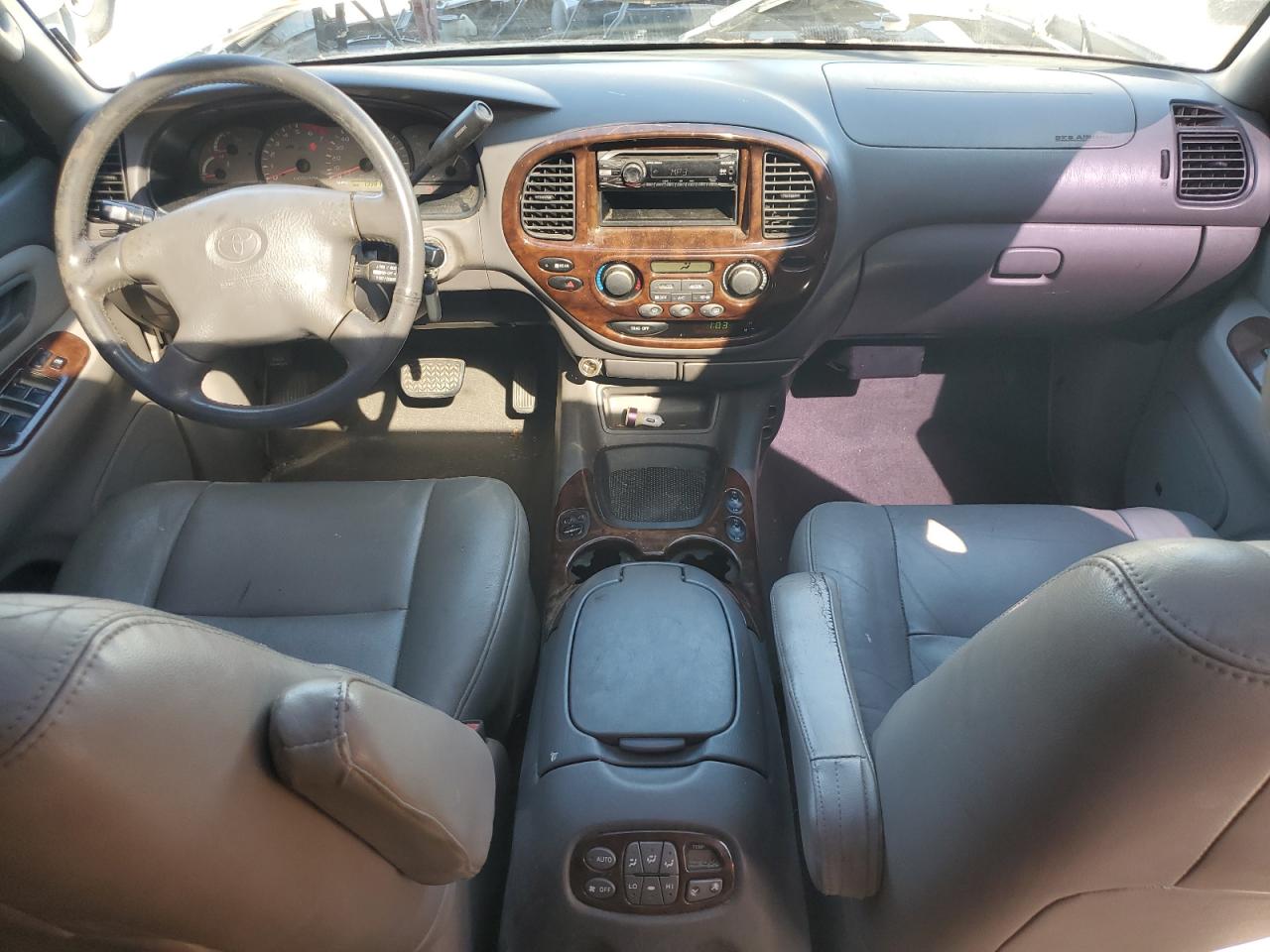 2002 Toyota Sequoia Limited VIN: 5TDZT38A32S136524 Lot: 87205915