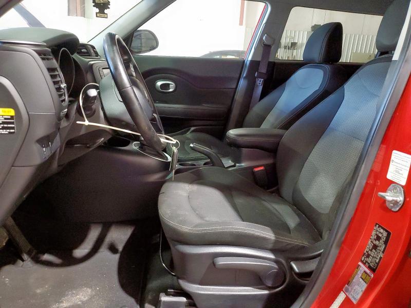 Паркетники KIA SOUL 2017 Красный