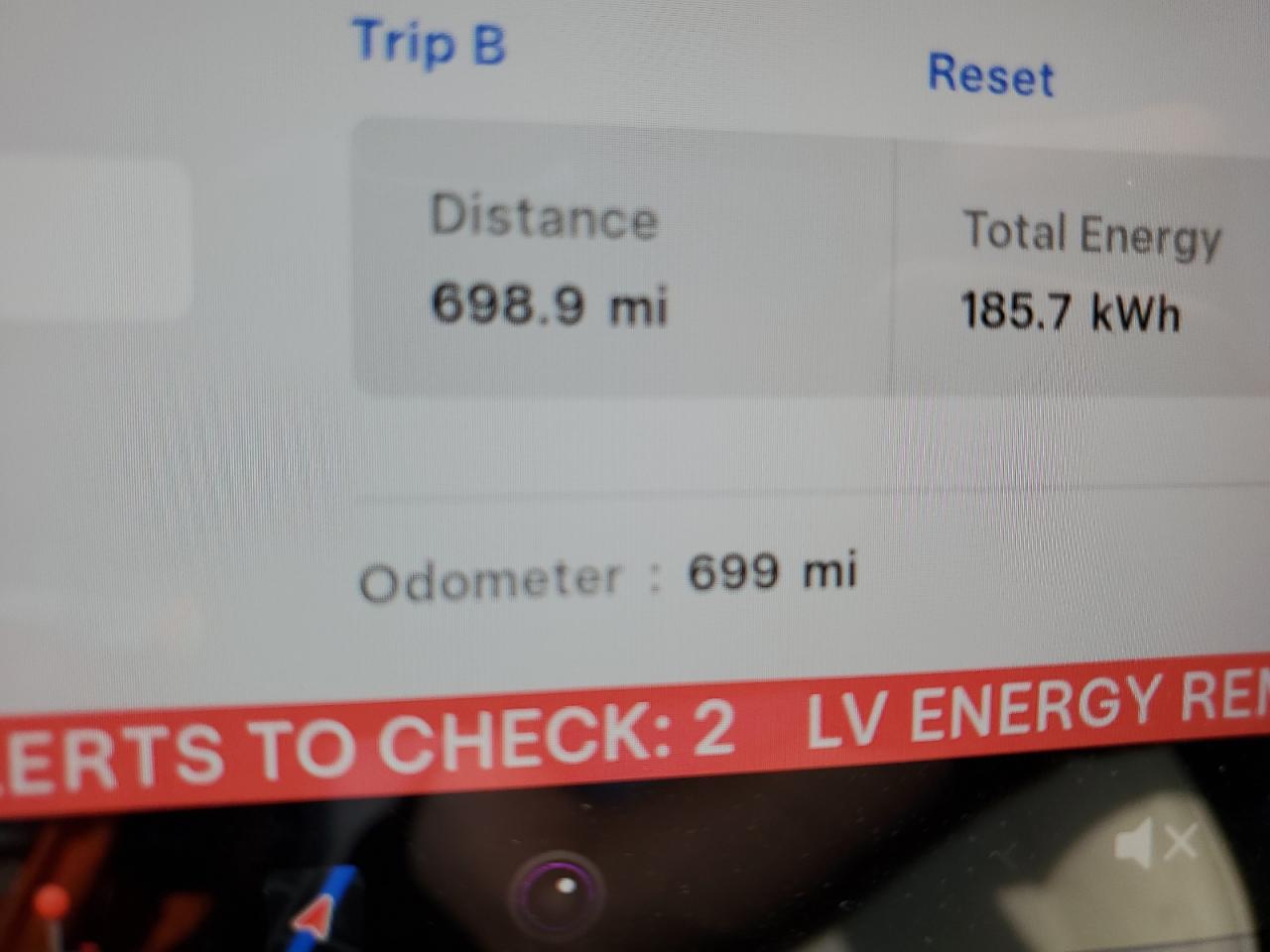 2026 Tesla Model Y VIN: 7SAYGDEE3TA449107 Lot: 82546455