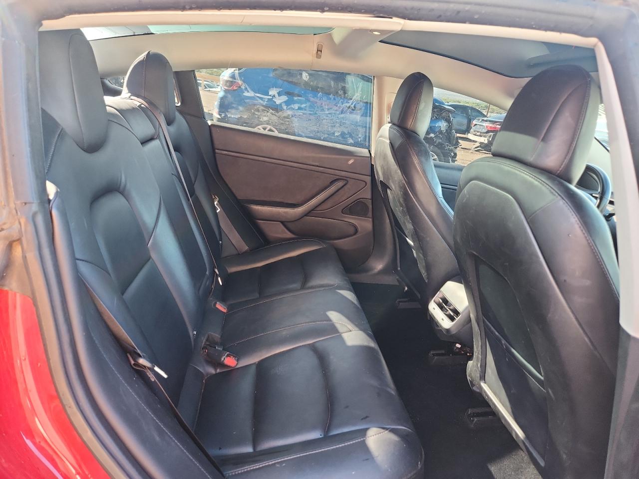 2018 Tesla Model 3 VIN: 5YJ3E1EA8JF032493 Lot: 83970295