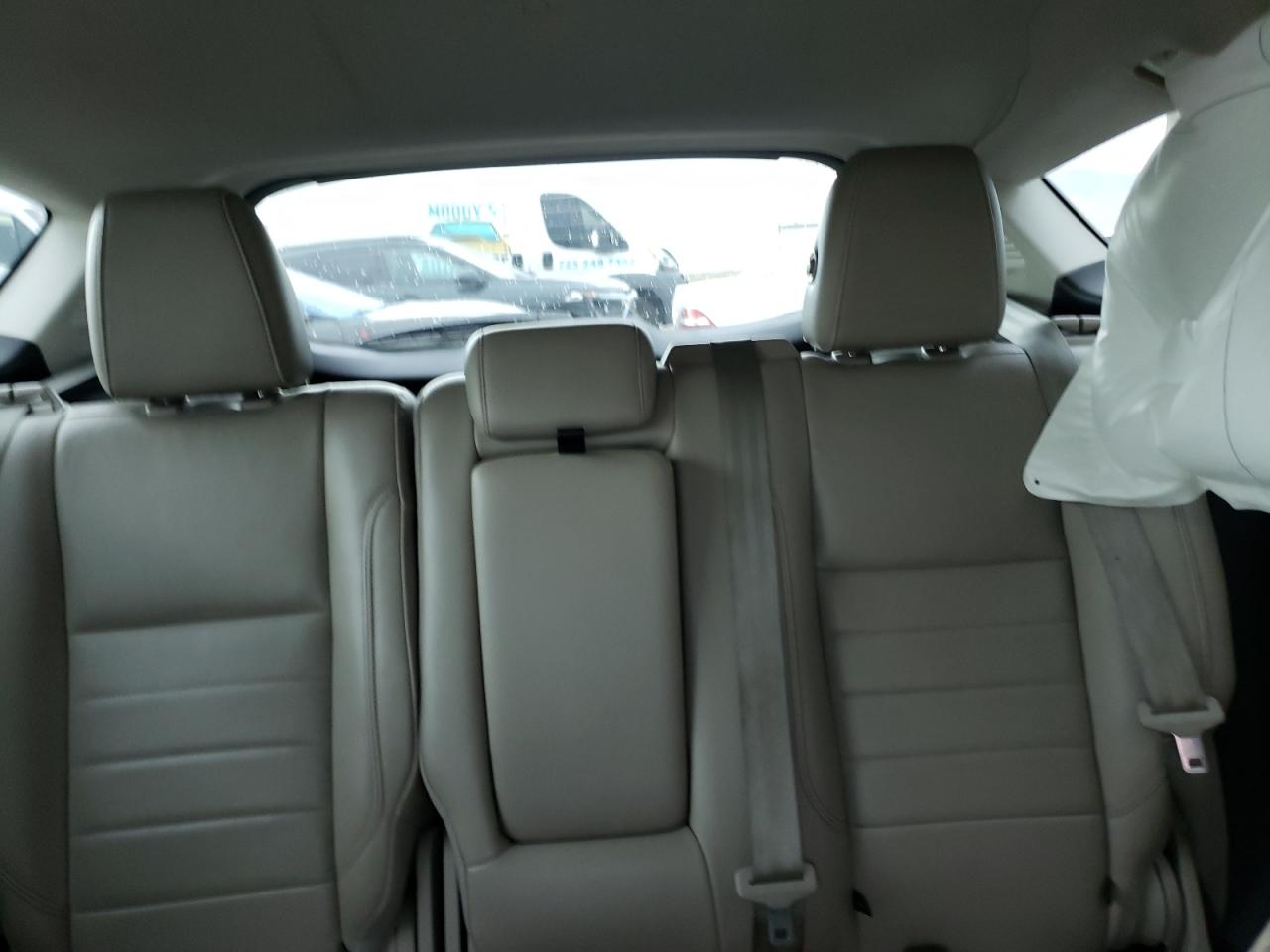 2015 Ford C-Max Sel VIN: 108933 Lot: 86537895