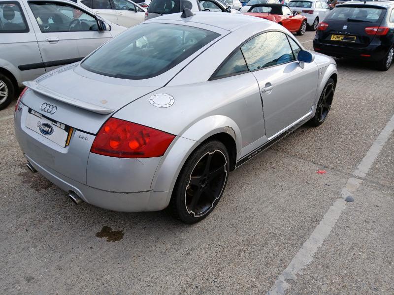 2001 AUDI  