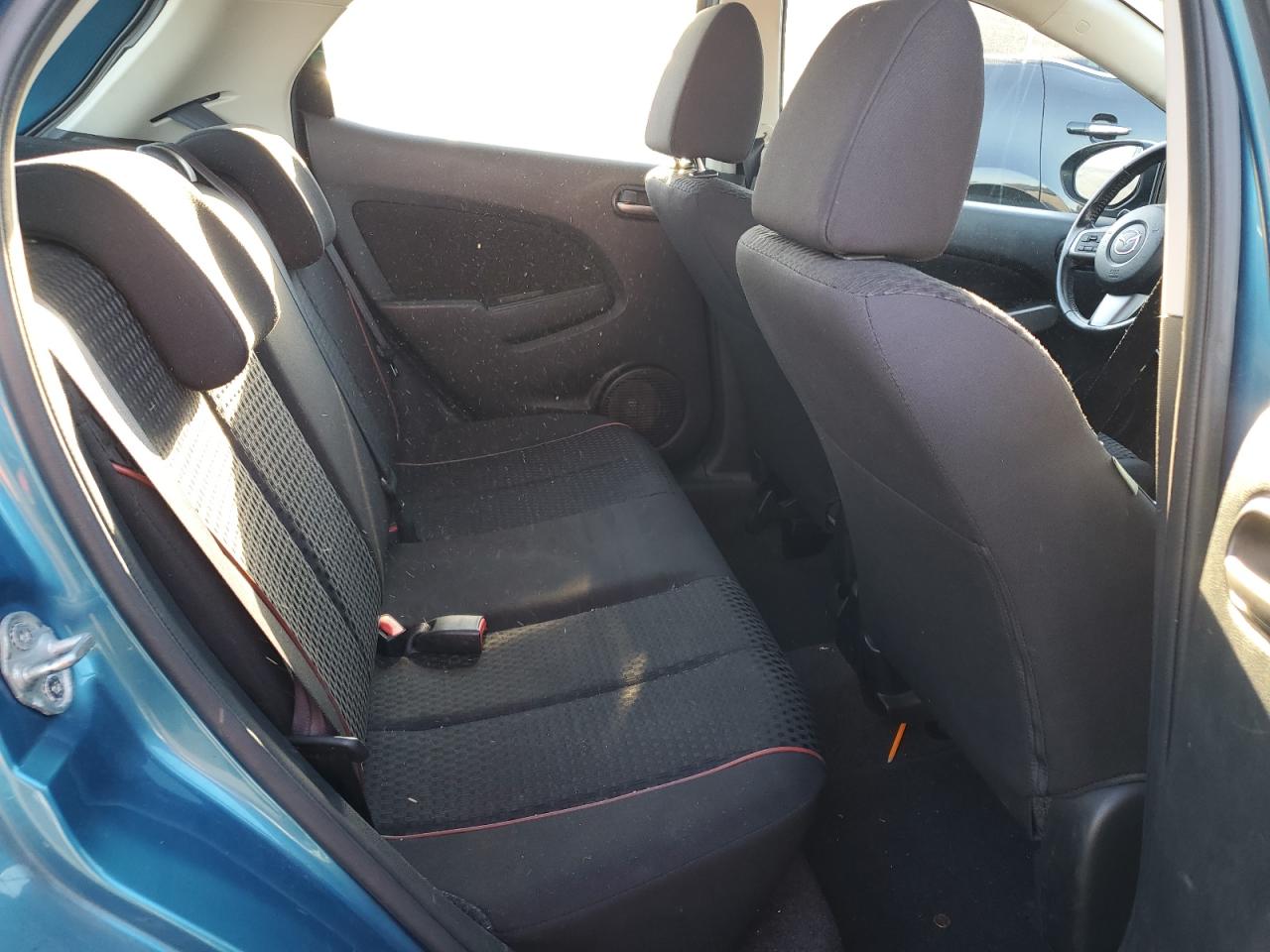 2012 Mazda Mazda2 VIN: JM1DE1LZ7C0150372 Lot: 87357905