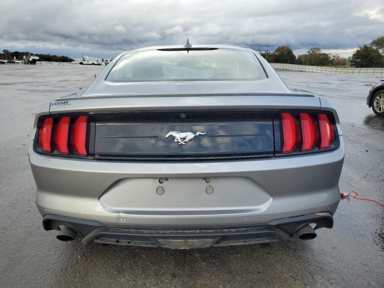 2022 Ford Mustang VIN: 1FA6P8TH0N5105501 Lot: 90439295