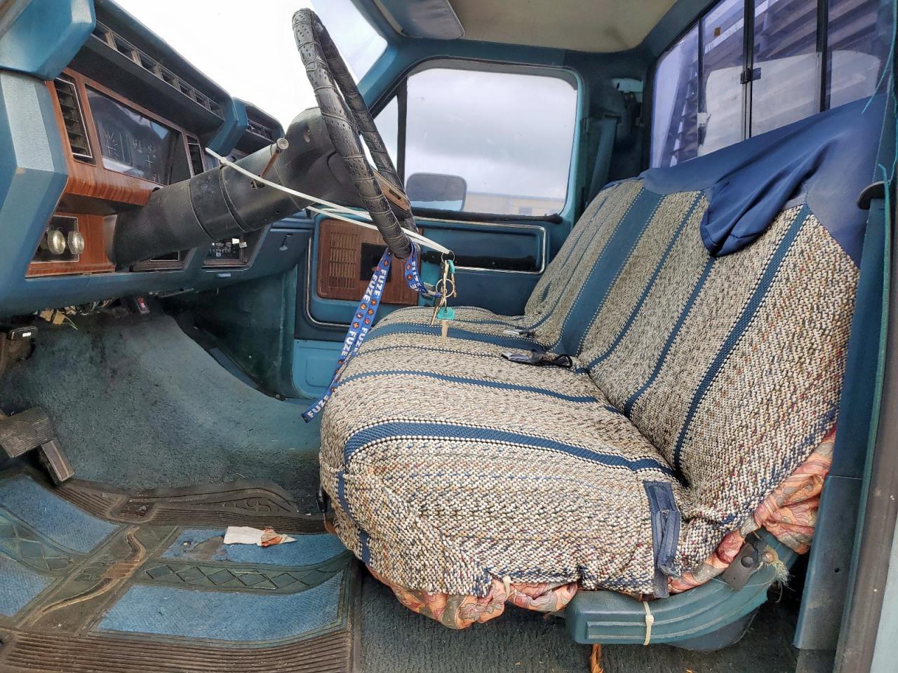 1982 Ford F150 VIN: 1FTDF15F9CPA68862 Lot: 90242095