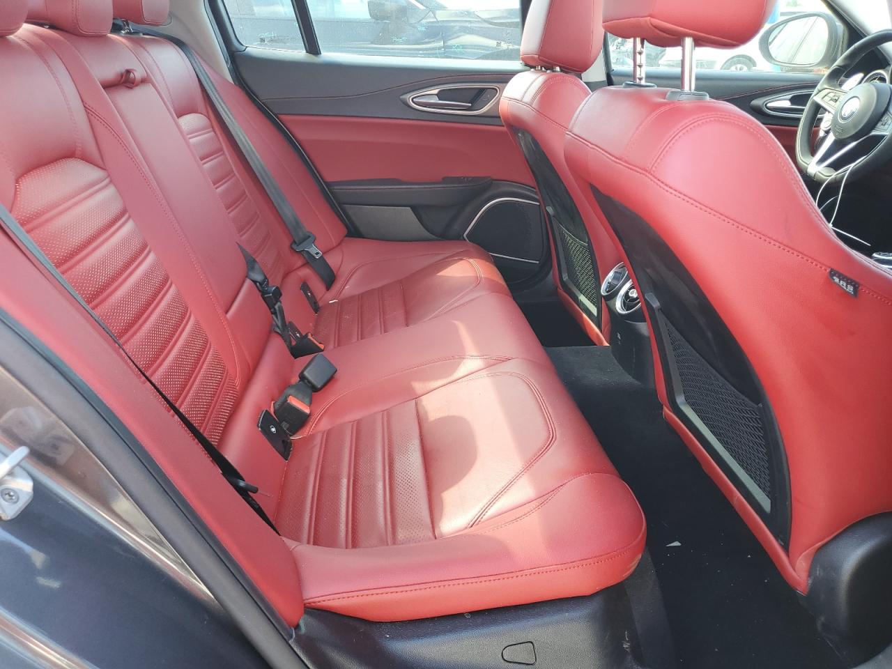 2018 Alfa Romeo Giulia Ti VIN: ZARFAECNXJ7589584 Lot: 86185725