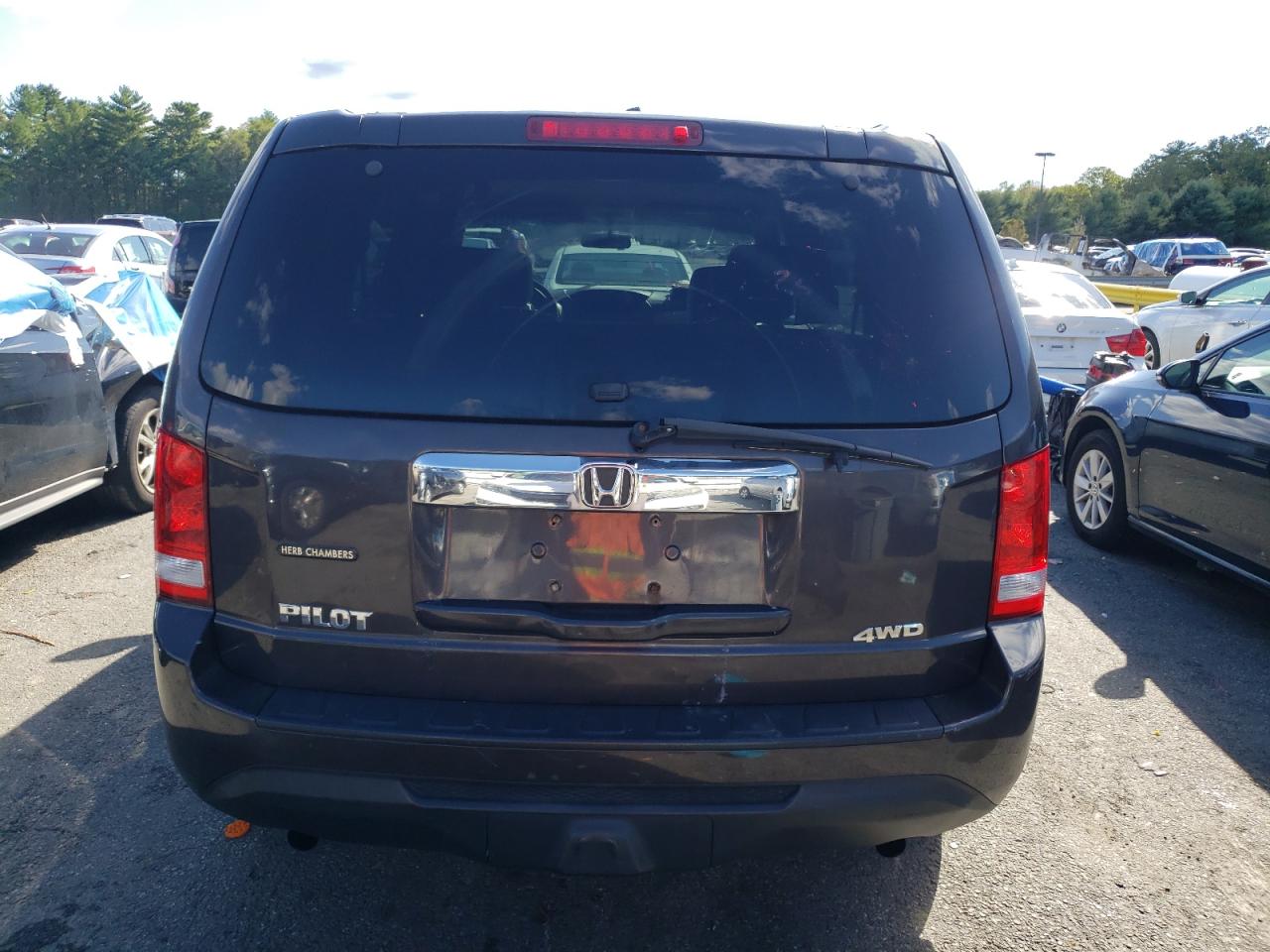 2012 Honda Pilot Lx VIN: 5FNYF4H23CB007531 Lot: 81660255