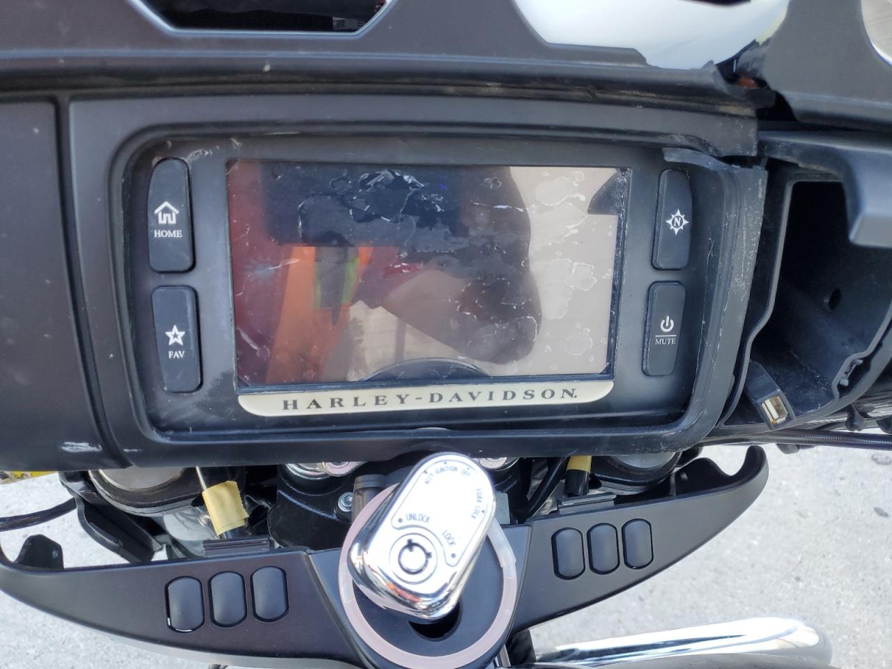 2019 Harley-Davidson Flhx VIN: 1HD1KBC1XKB622352 Lot: 86997165