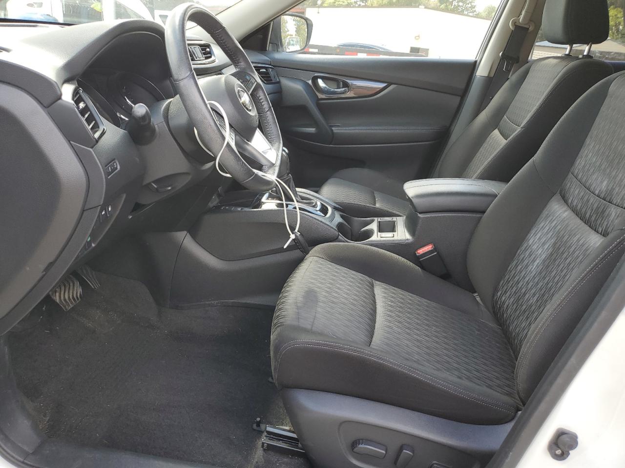 2019 Nissan Rogue S VIN: JN8AT2MV7KW399345 Lot: 84547595