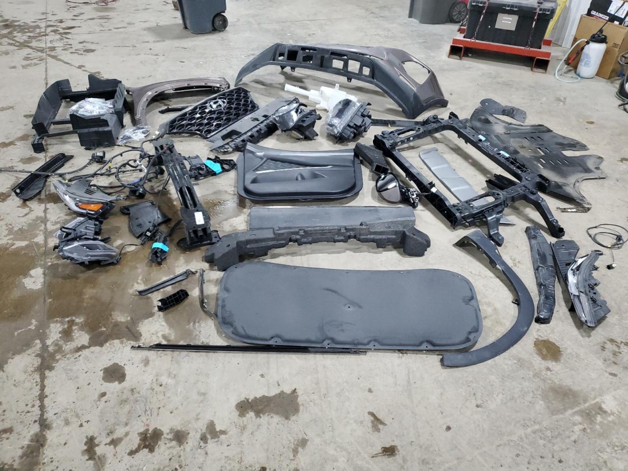 2020 Hyundai Santa Fe Limited VIN: 5NMS5CAA9LH241546 Lot: 90276525