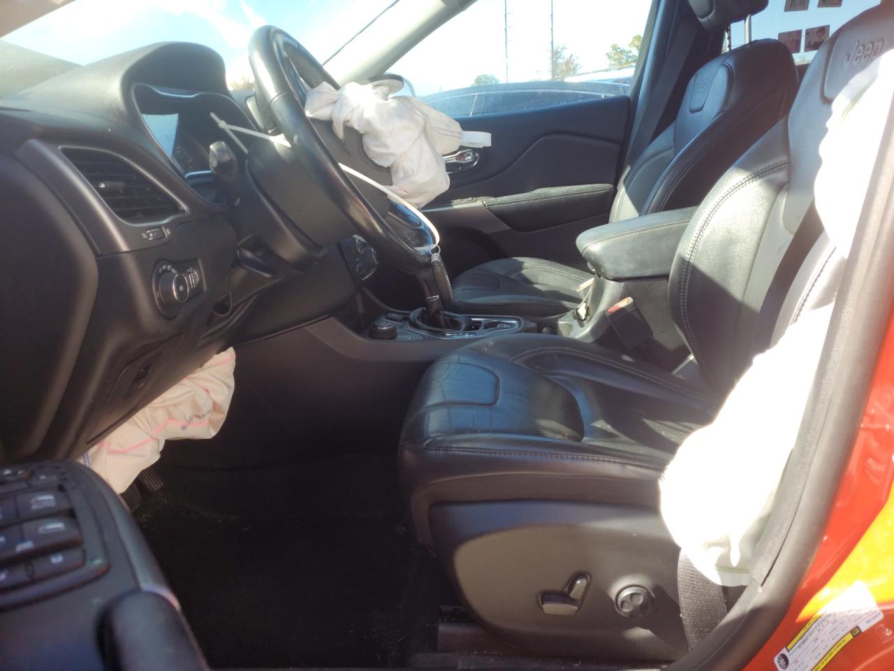 2021 Jeep Cherokee Latitude Lux VIN: 1C4PJMMX2MD166979 Lot: 86632155