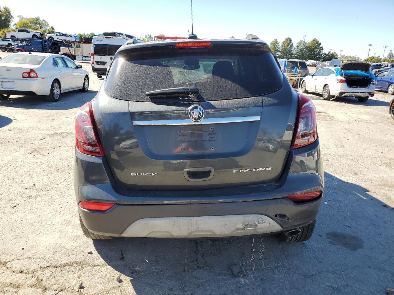 2018 Buick Encore Preferred VIN: KL4CJASB0JB645696 Lot: 70295955