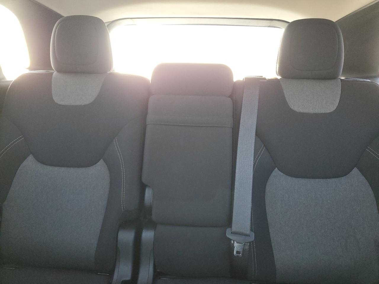 2016 Jeep Cherokee Sport VIN: 1C4PJLABXGW370926 Lot: 82290795