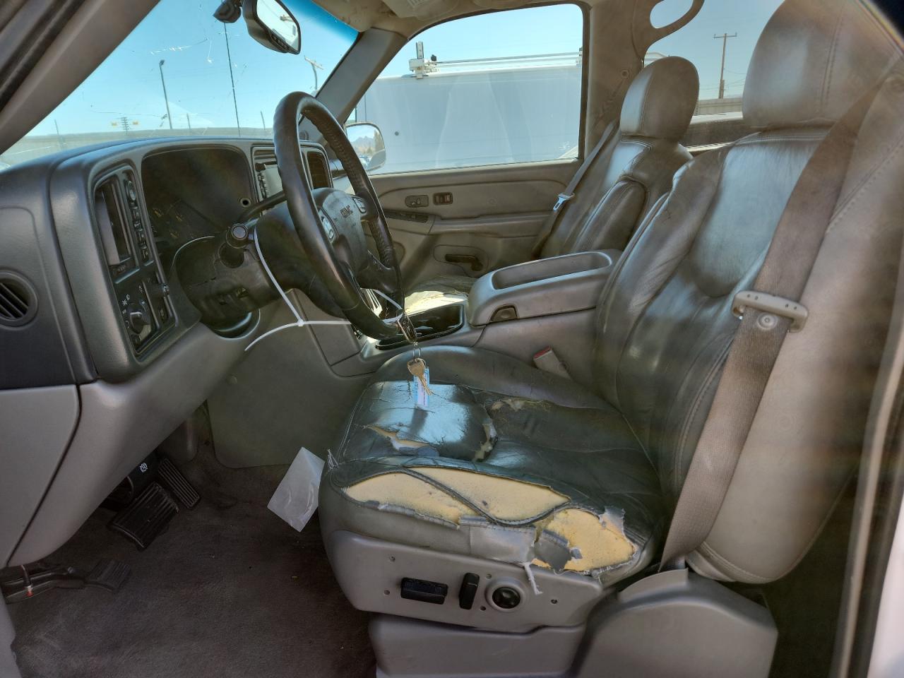 2005 GMC Yukon VIN: 1GKEK13Z45R224394 Lot: 84922975