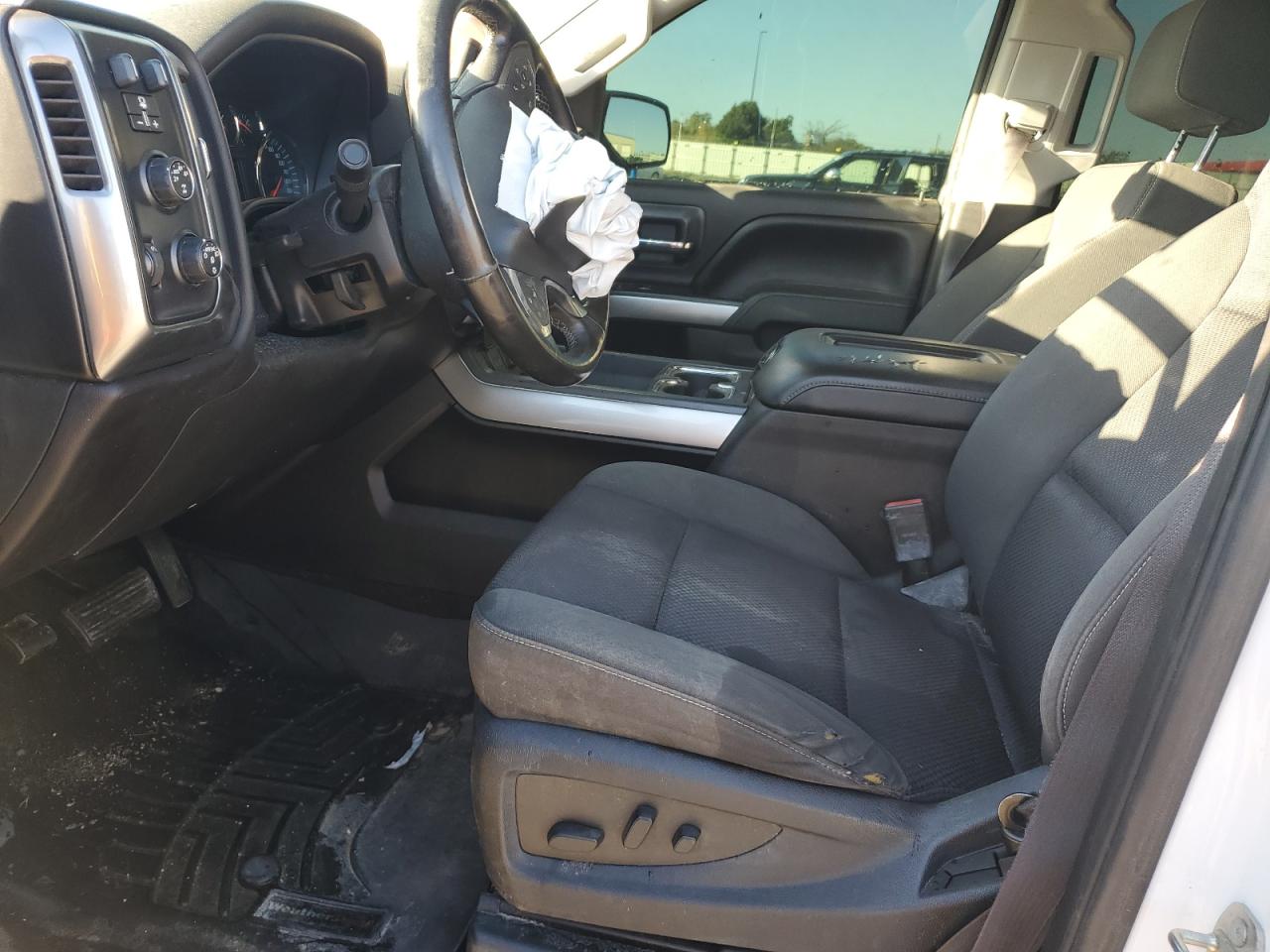 2016 Chevrolet Silverado K1500 Lt VIN: 3GCUKREC9GG138824 Lot: 82555525