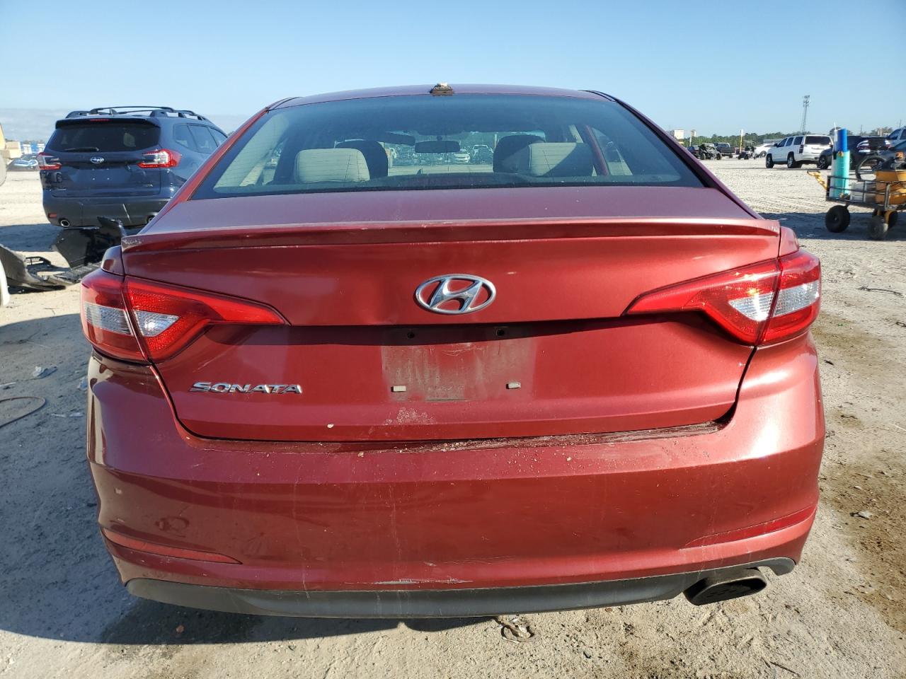 2015 Hyundai Sonata Se VIN: 5NPE24AF9FH104590 Lot: 82645085