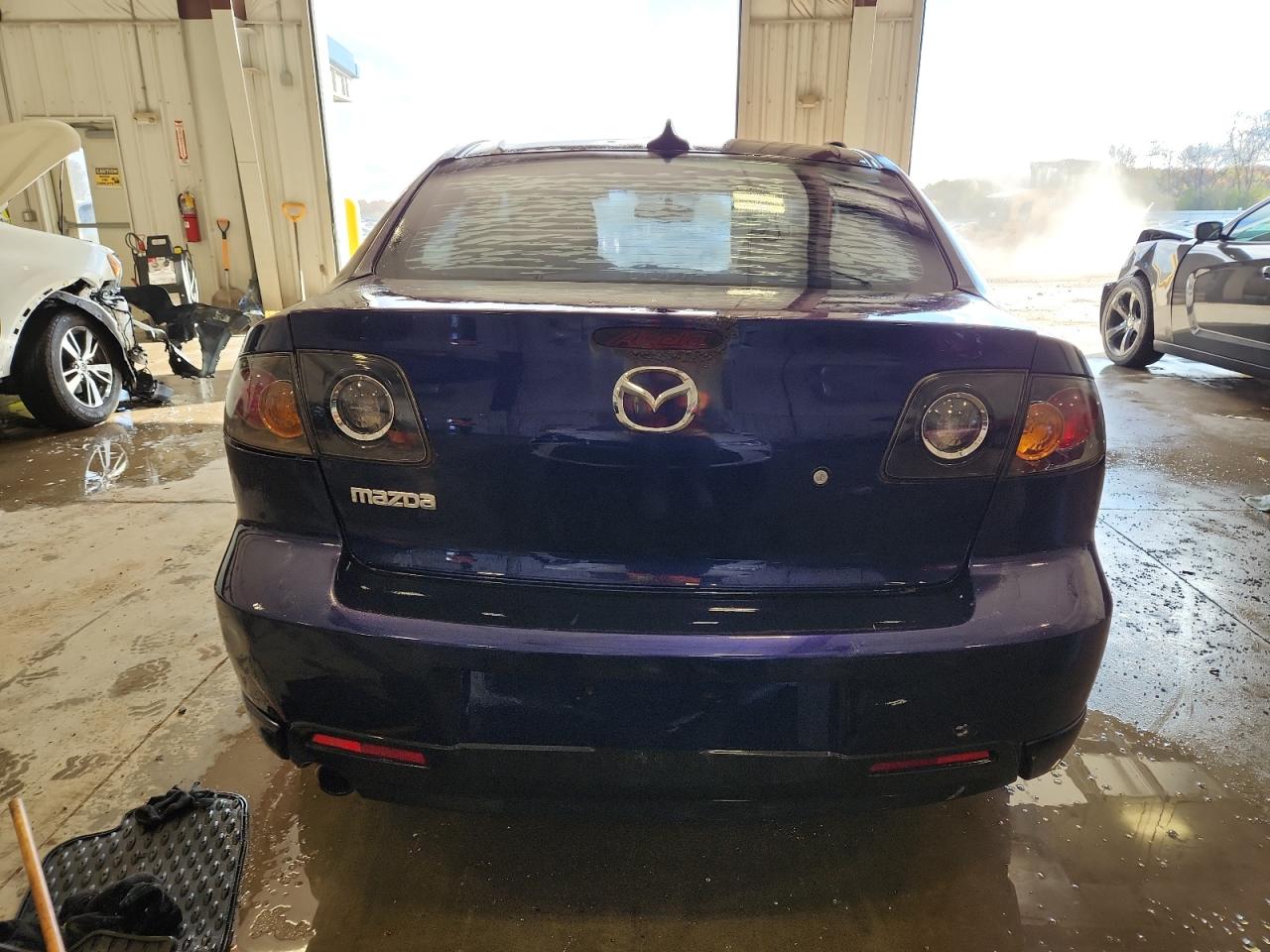 2006 Mazda 3 S VIN: JM1BK323661490569 Lot: 85960055