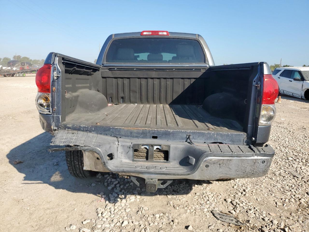 2008 Toyota Tundra Crewmax Limited VIN: 5TFEV58198X038850 Lot: 83904605