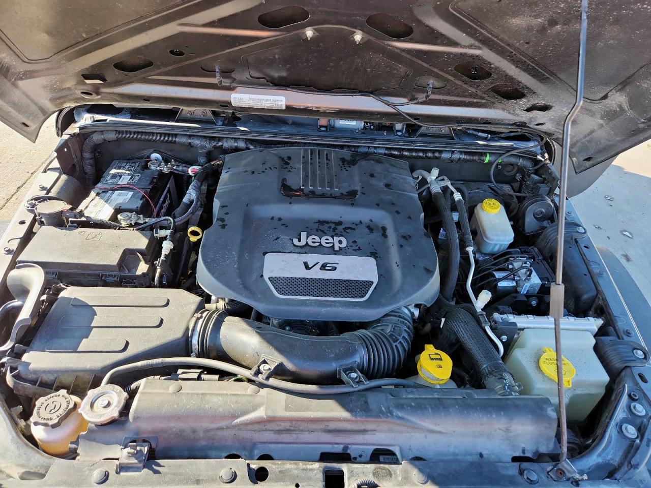 2017 Jeep Wrangler Unlimited Sport VIN: 1C4BJWDG9HL632604 Lot: 85110725