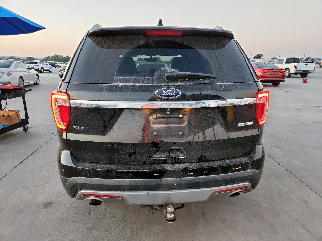 2017 Ford Explorer Xlt VIN: 1FM5K7DH7HGB44877 Lot: 82377865