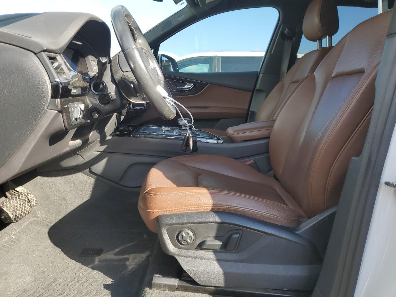 2017 Audi Q7 Prestige VIN: WA1VAAF7XHD054725 Lot: 86517595