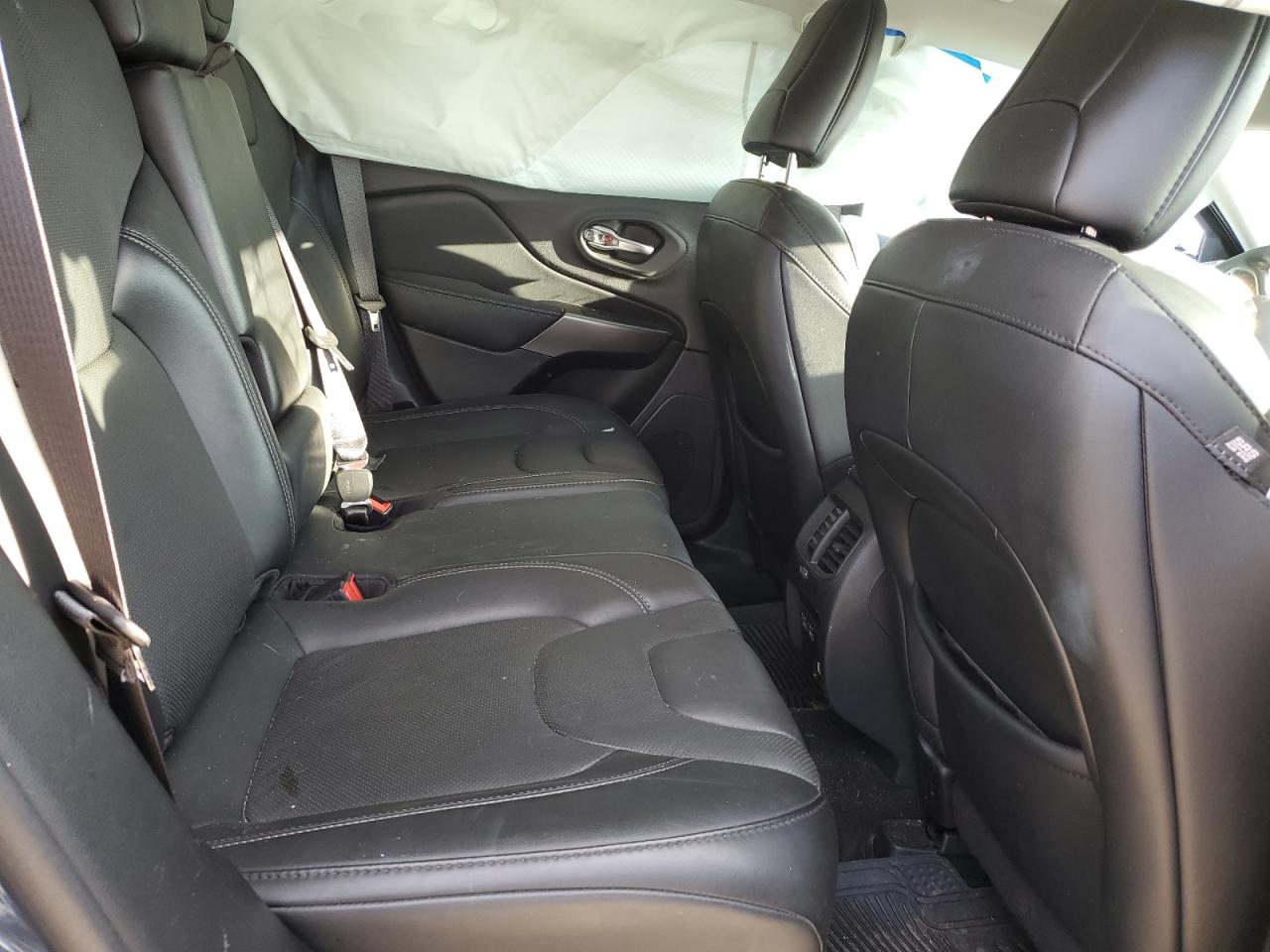 2021 Jeep Cherokee Latitude Lux VIN: 1C4PJMMX6MD209820 Lot: 90681975