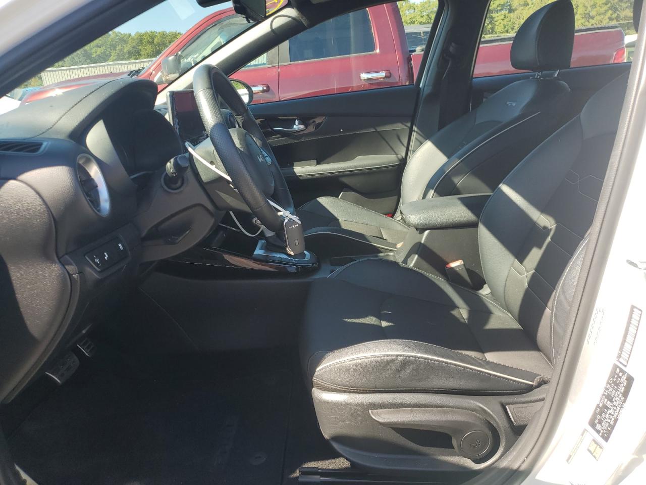 2022 Kia Forte Gt Line VIN: 3KPF54AD4NE473130 Lot: 84948865