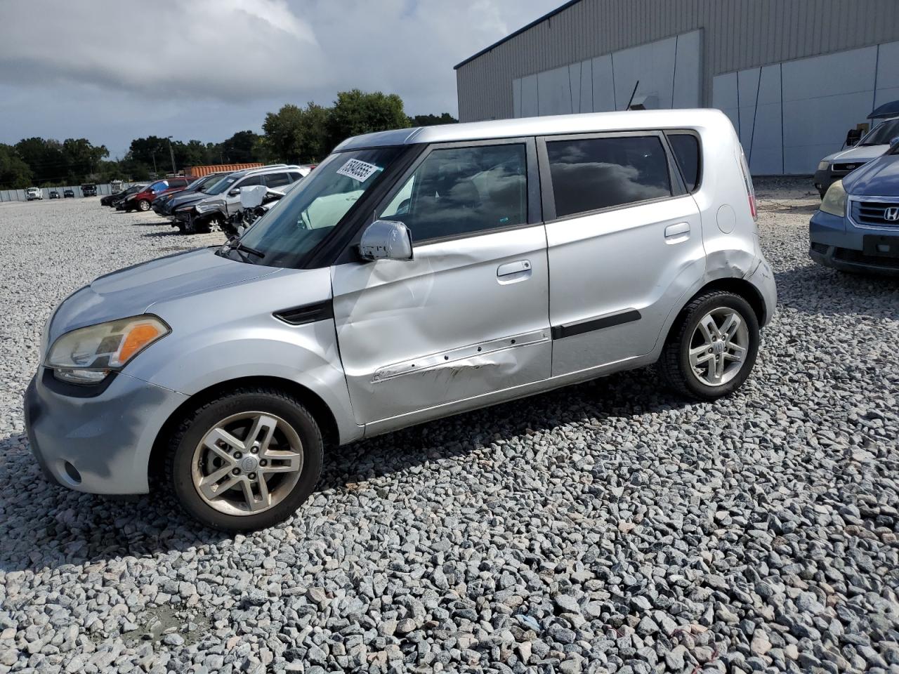 2010 Kia Soul +
